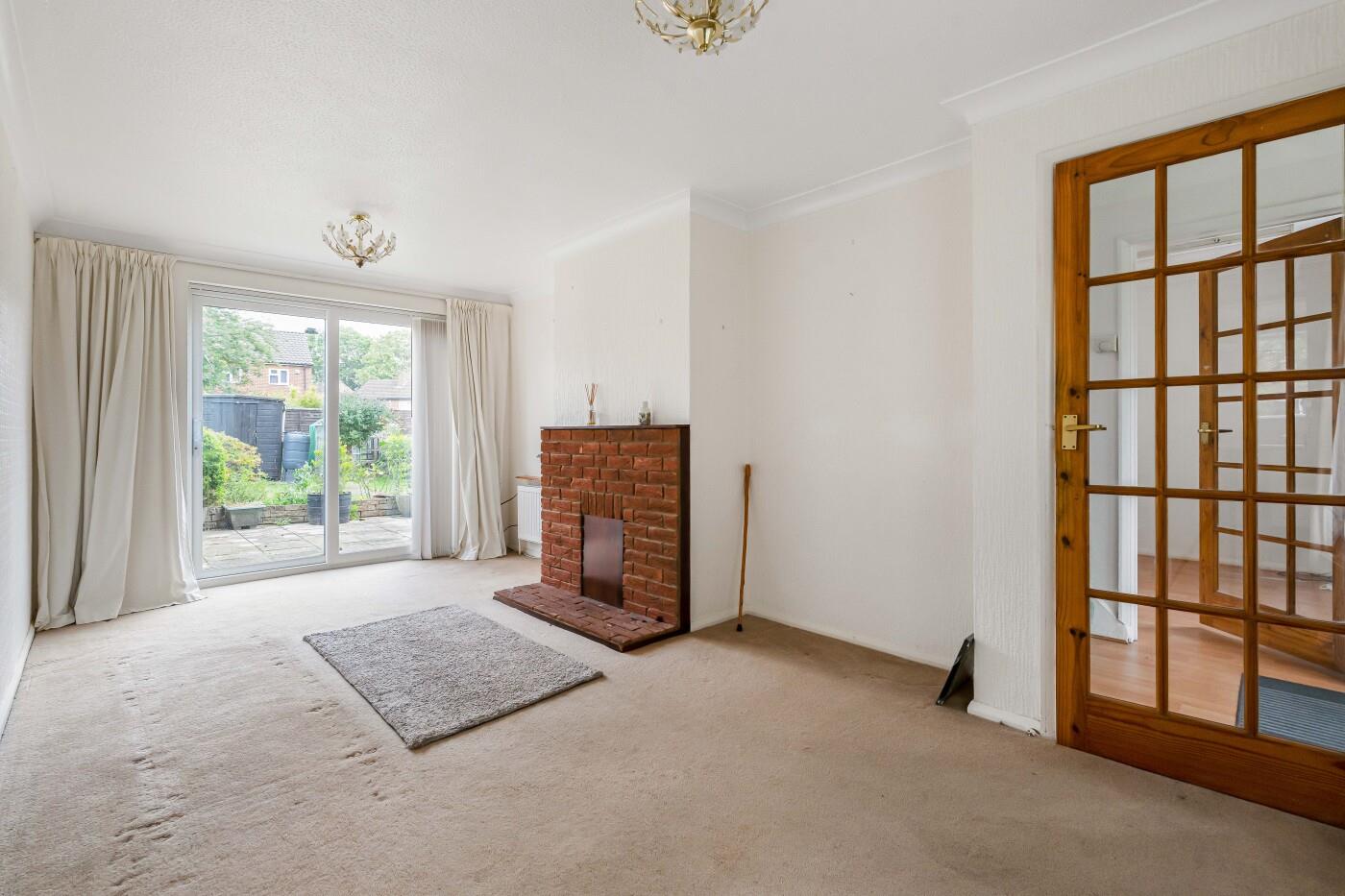 Plowden Way, Shiplake Cross, Henley-On-Thames